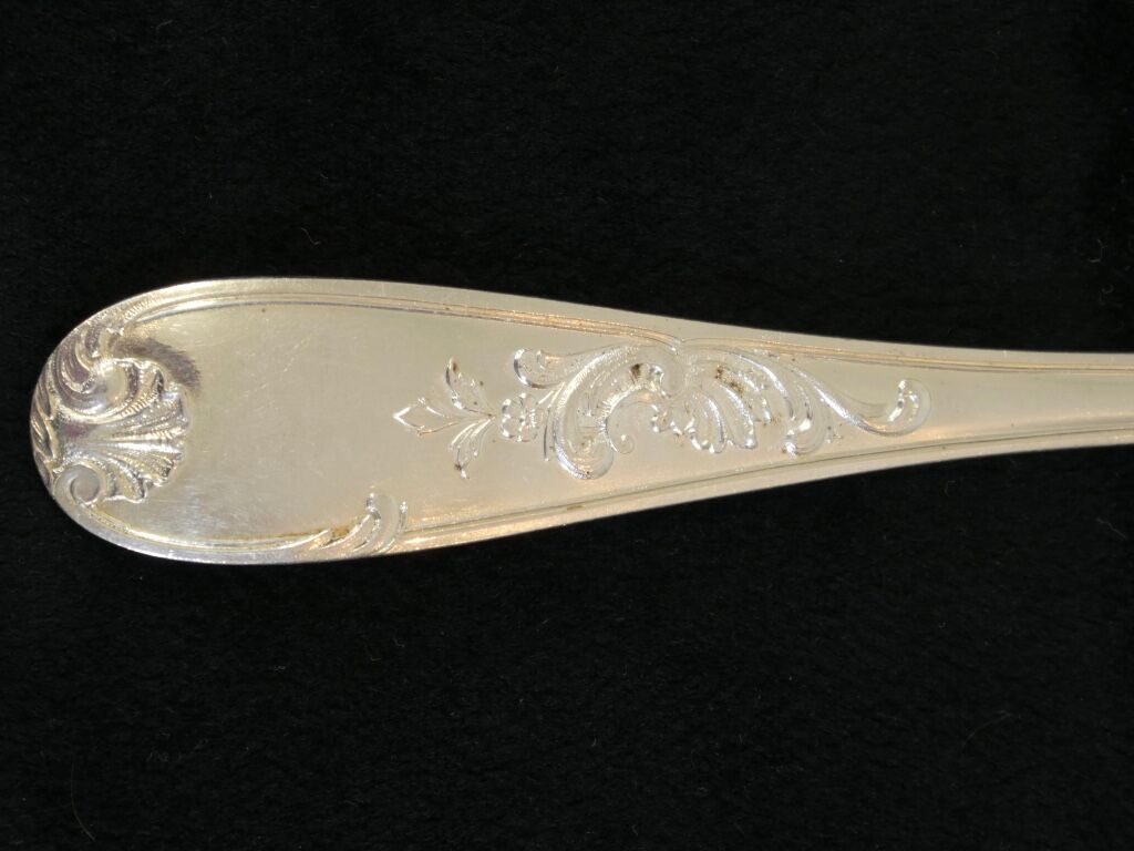 12 large forks in silver metal LOUIS XV Style MARLY