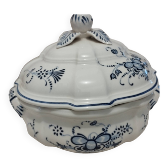 Bonbonniere, tureen