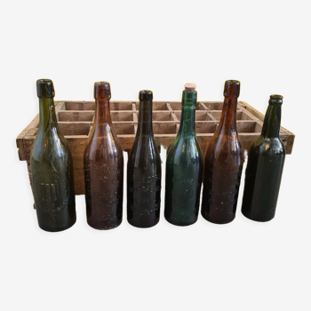 Old french wooden case with 6 old bottles. from the 20th century