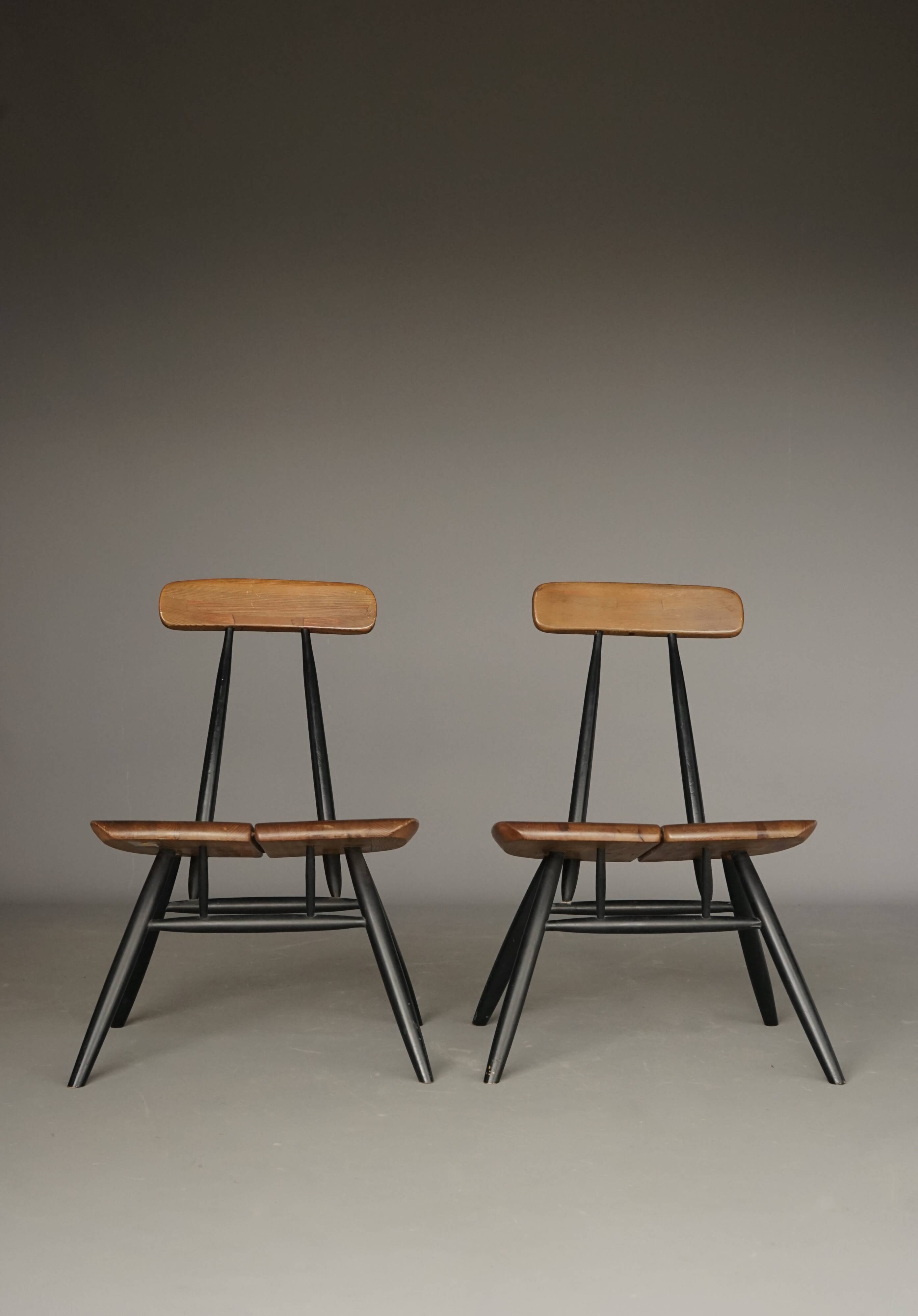 Chaises longues Pirkka par Ilmari Tapiovaara pour Laukaan Puu. Lot de 2