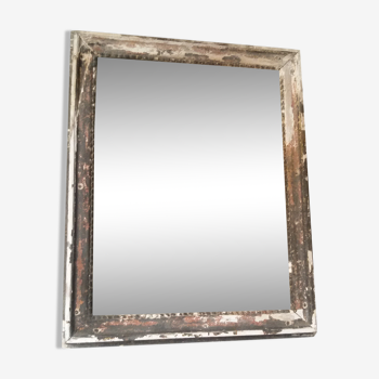 Beaded eighteenth weathered wooden mirror