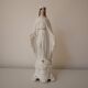 Statue de la Vierge Marie en porcelaine
