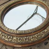 Miroir oval en bois doré XIXeme 46cm