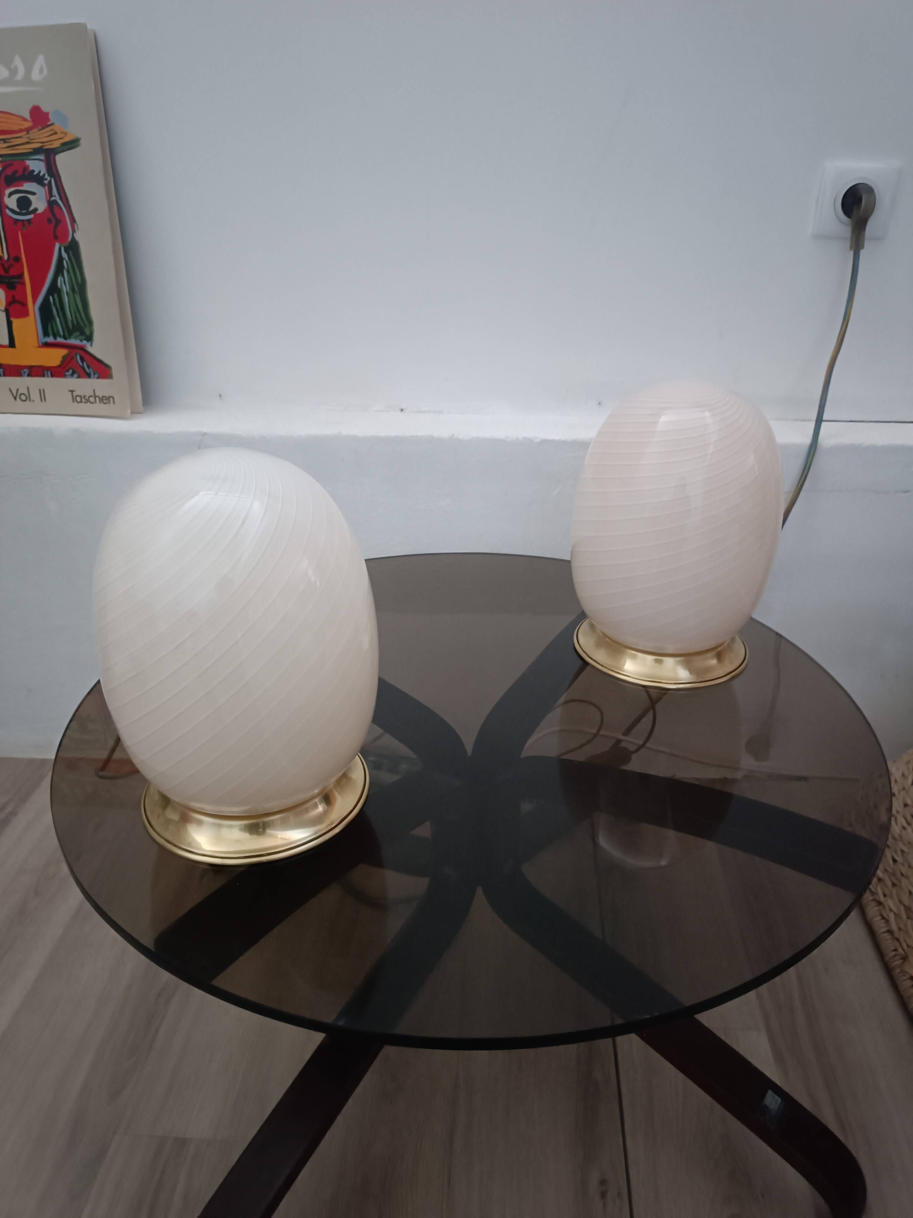 Pair of Eggs lamps, Murano glass, 1970s