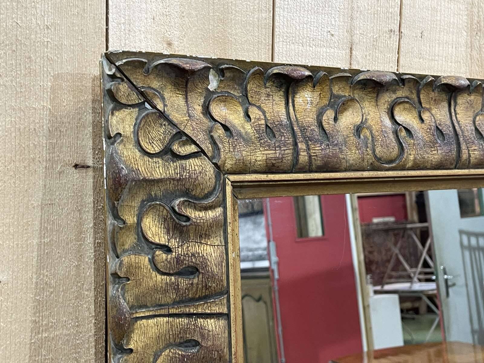 Gilded mirror from the 1930s - 1m09x1m48.