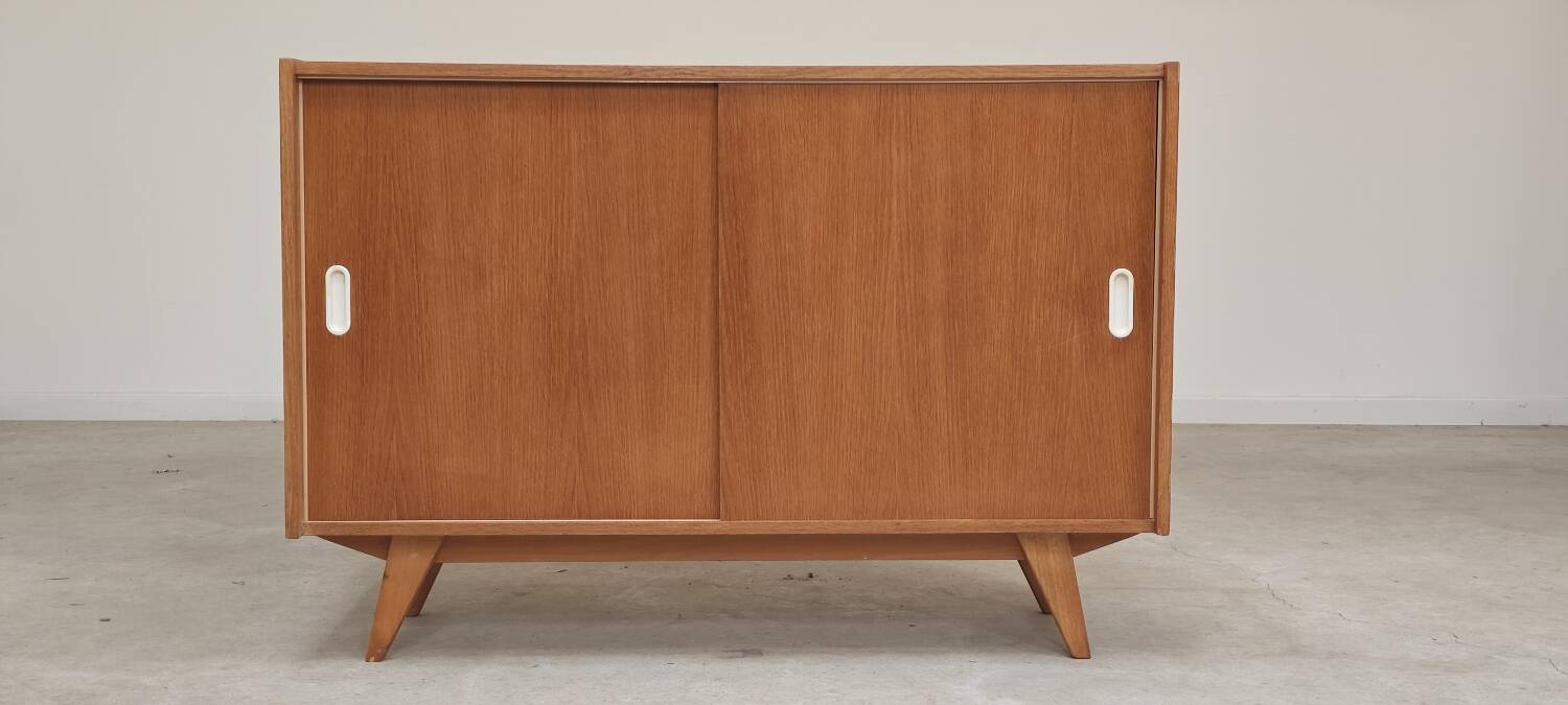 Buffet meuble de rangement U 452 par Jiri Jiroutek pour Intérier Praha