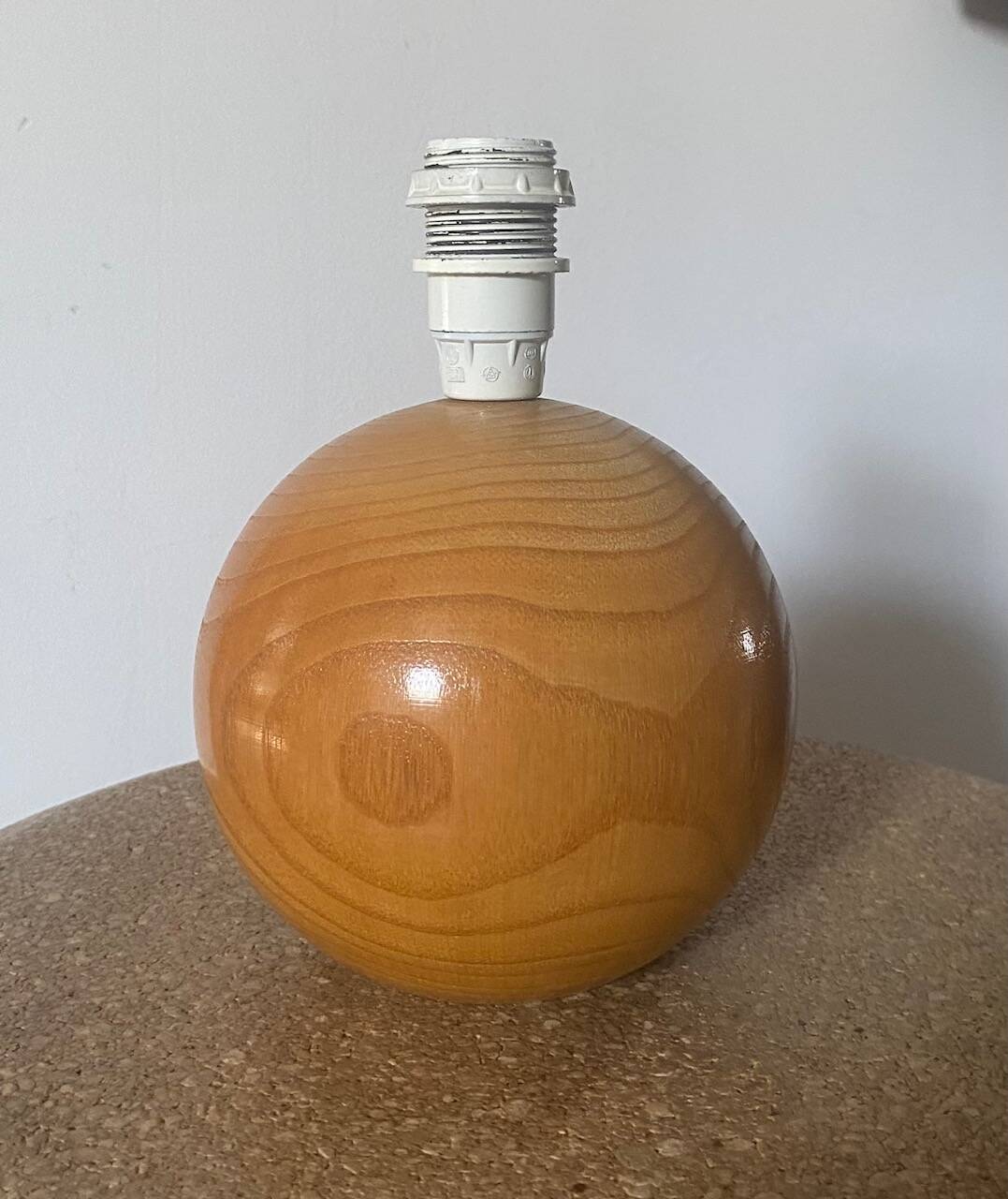 Vintage solid wood lamp - 1970s/1980s - handmade lampshade
