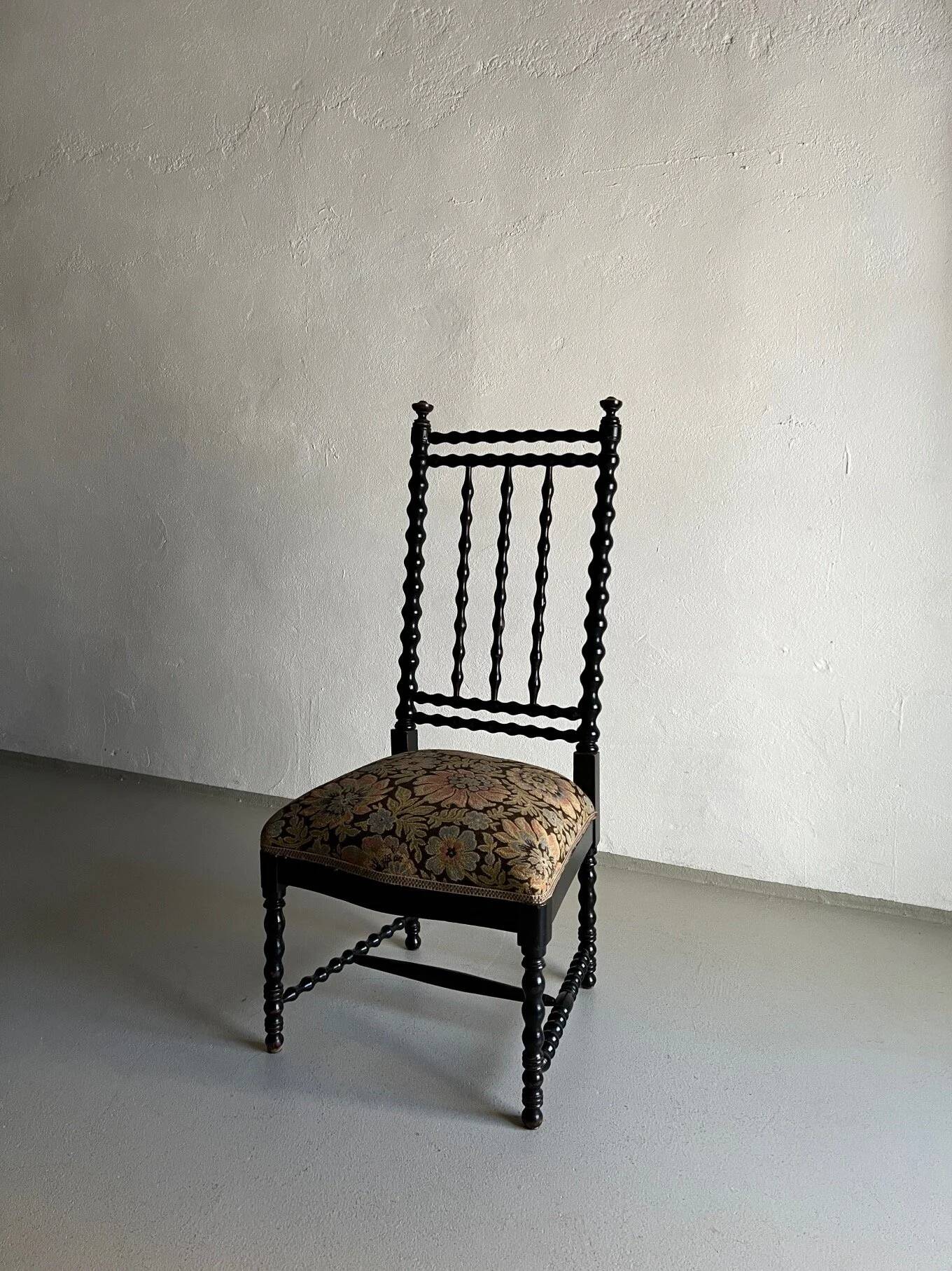 Oak bobbin chair | France | 1850s