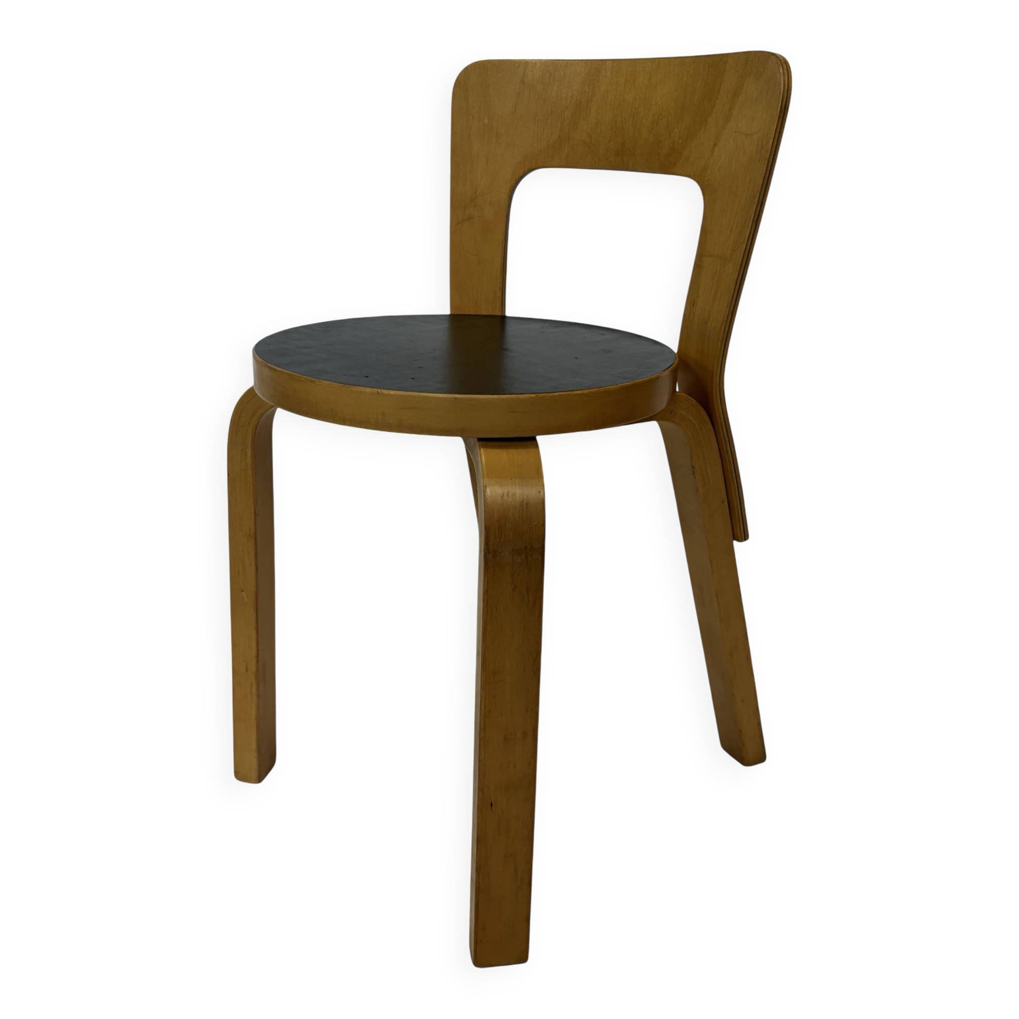 Chaise vintage modèle 65 par Alvar Aalto pour Artek (Linoléum noir)