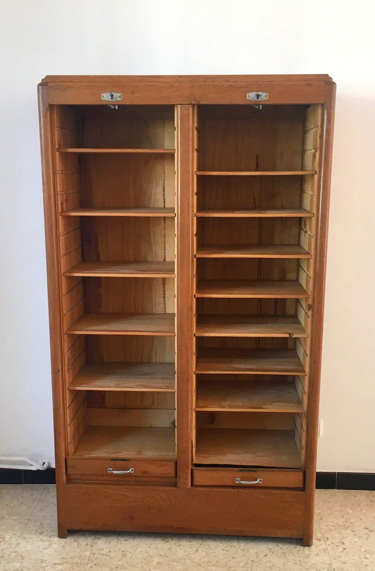 Vintage curtain binder 50s