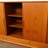 Vintage cabinet | Danish design | sliding doors | Gunni Omann | 180 cm