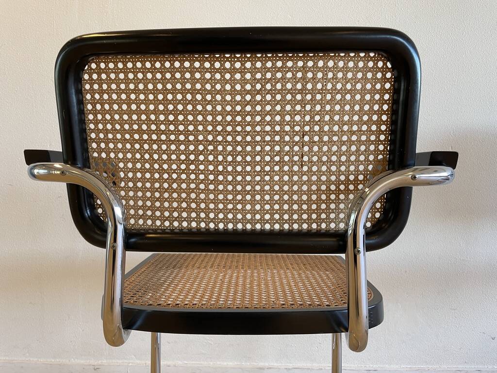 Ensemble de deux fauteuils Marcel Breuer (Cesca) S64 V par Thonet.