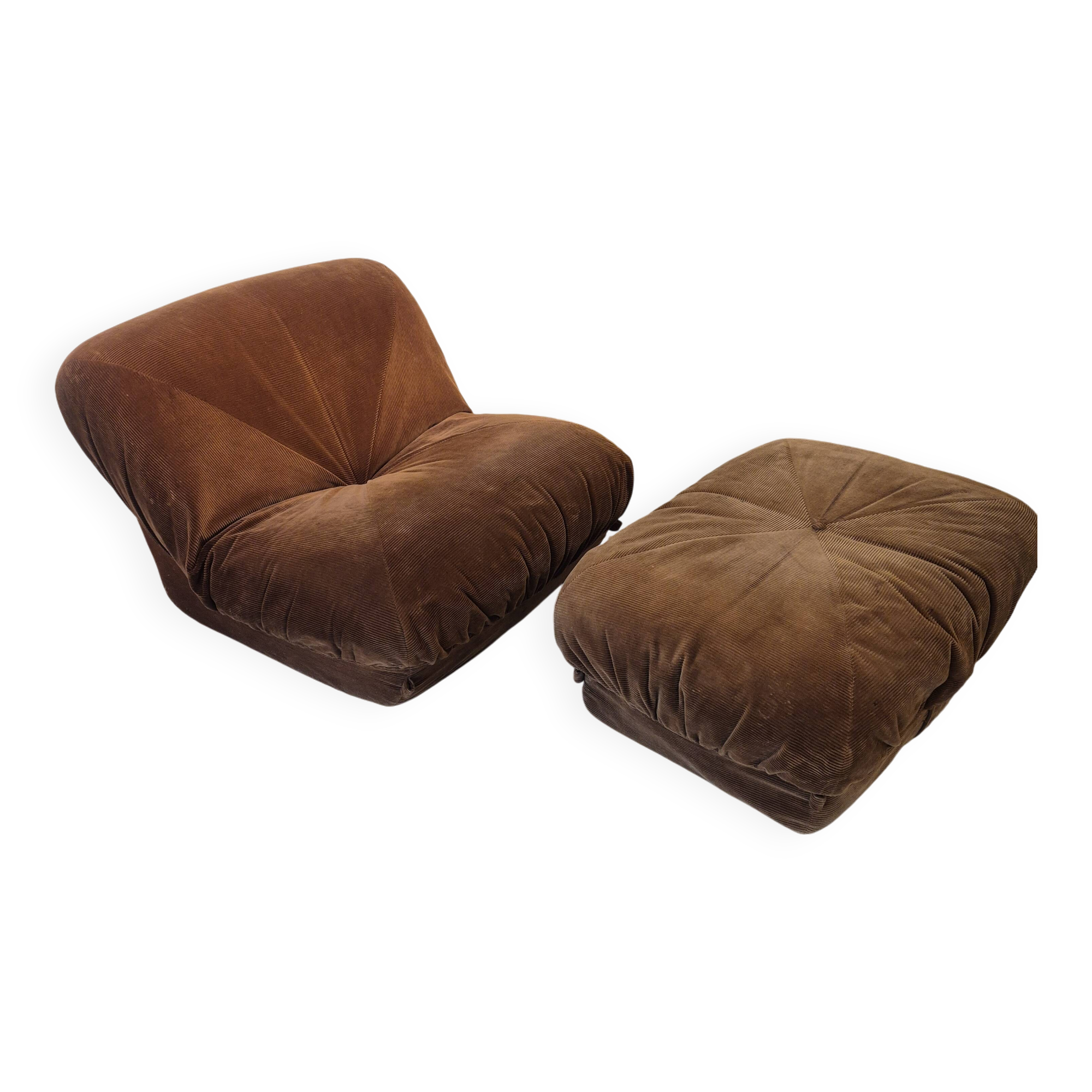 Chauffeuse et pouf "Patate" édités par Airborne, 1970