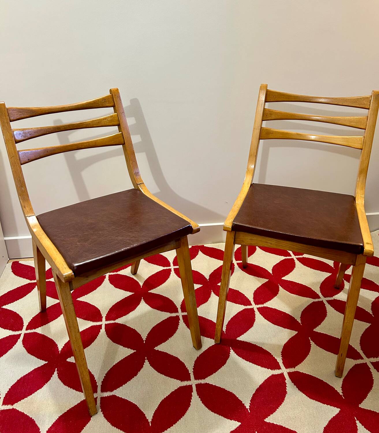 2 vintage chairs