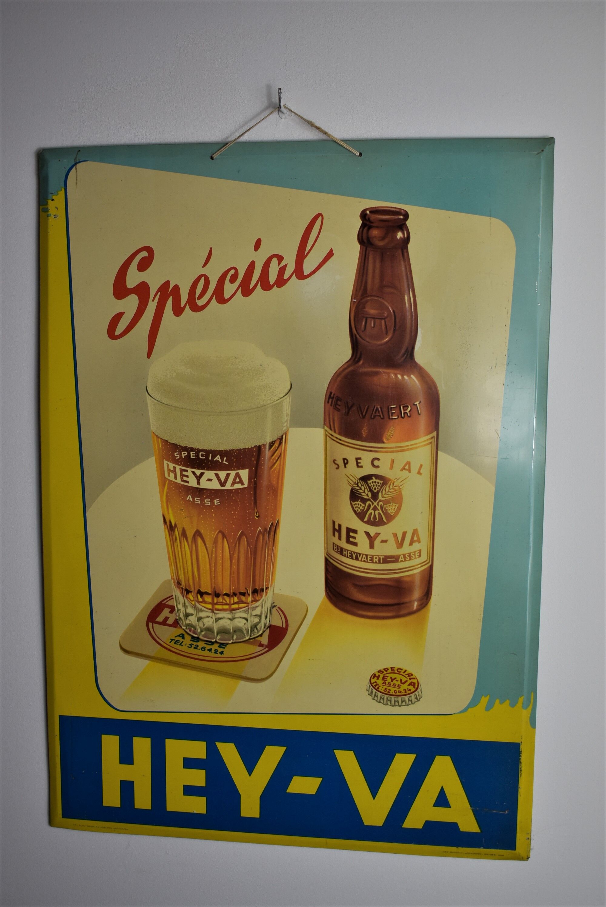 Hey-Va Dutch Beer Plate.