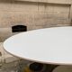 Table tulipe ovale de Eero Saarinen pour Knoll