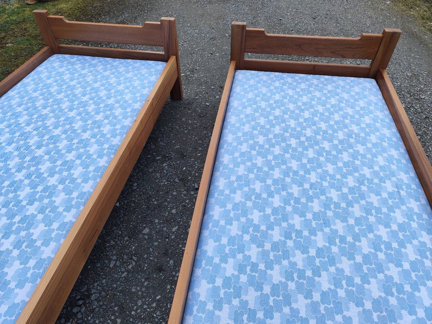 Pair of elm burl beds attributed to Maison Regain