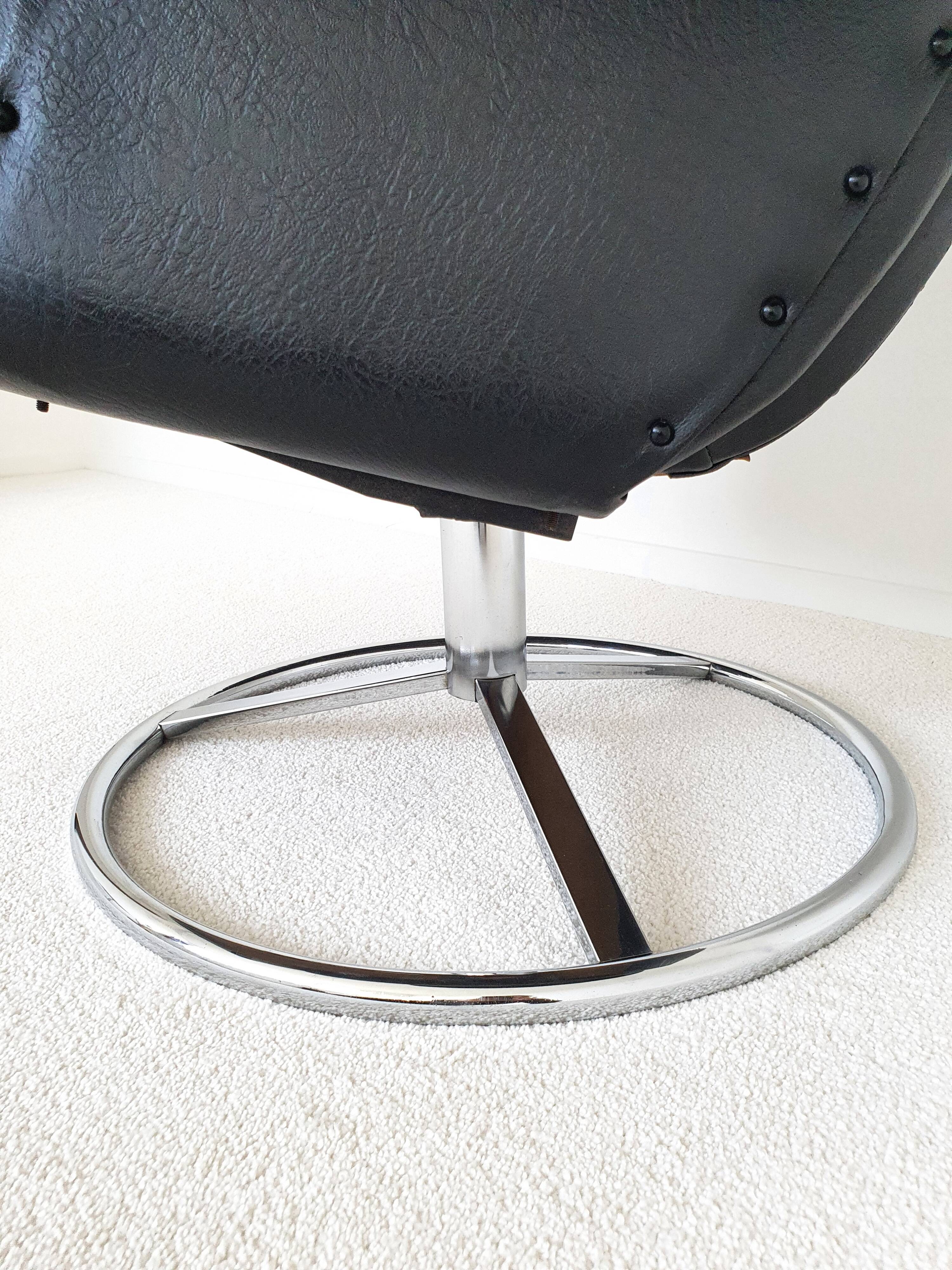 Tulip Goldsiegel louge chair