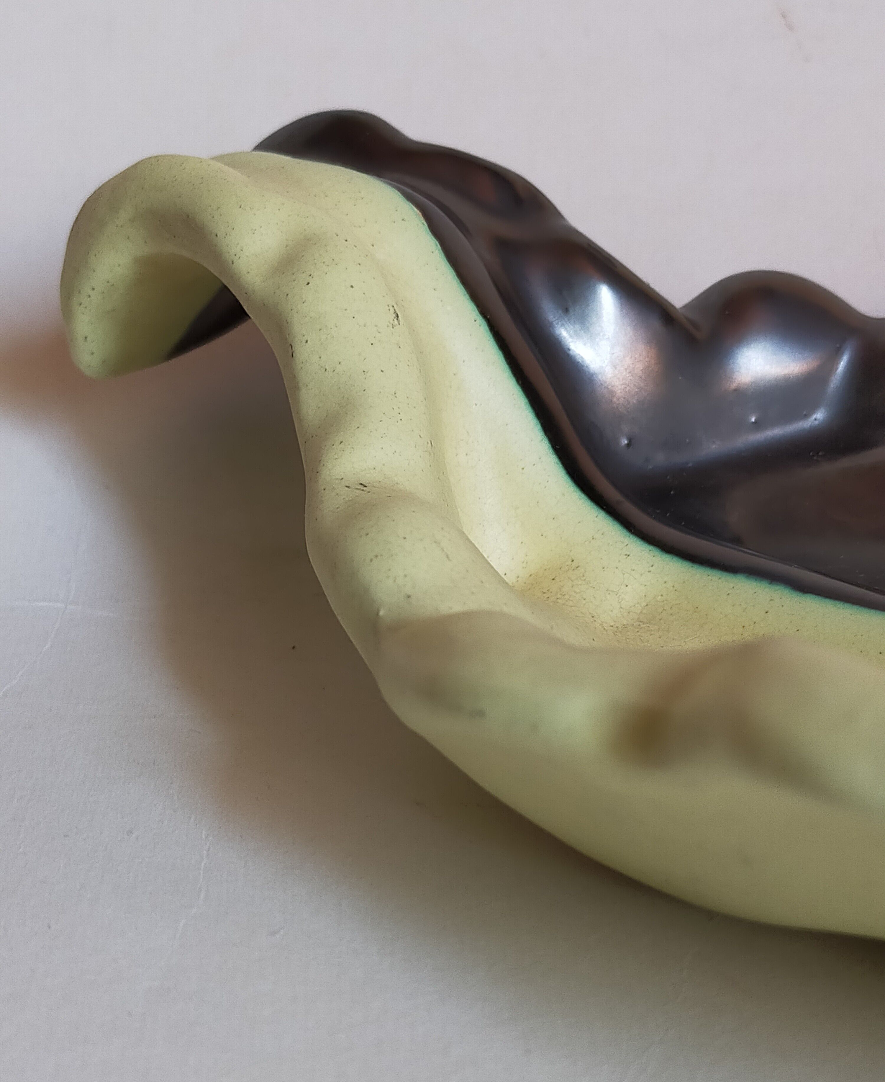 Cut empty-pockets ceramic two-tone atelier cerenne in vallauris 50s