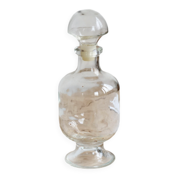 Carafe vintage en verre avec bouchon