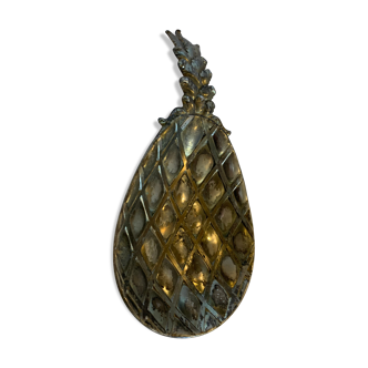 Empty silver metal pineapple pocket