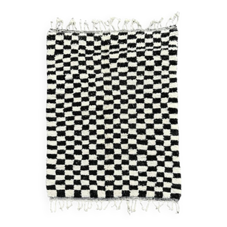 Beni Ouarain Berber carpet white and black 165x235 cm