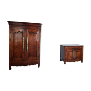 Armoire ancienne en bois massif