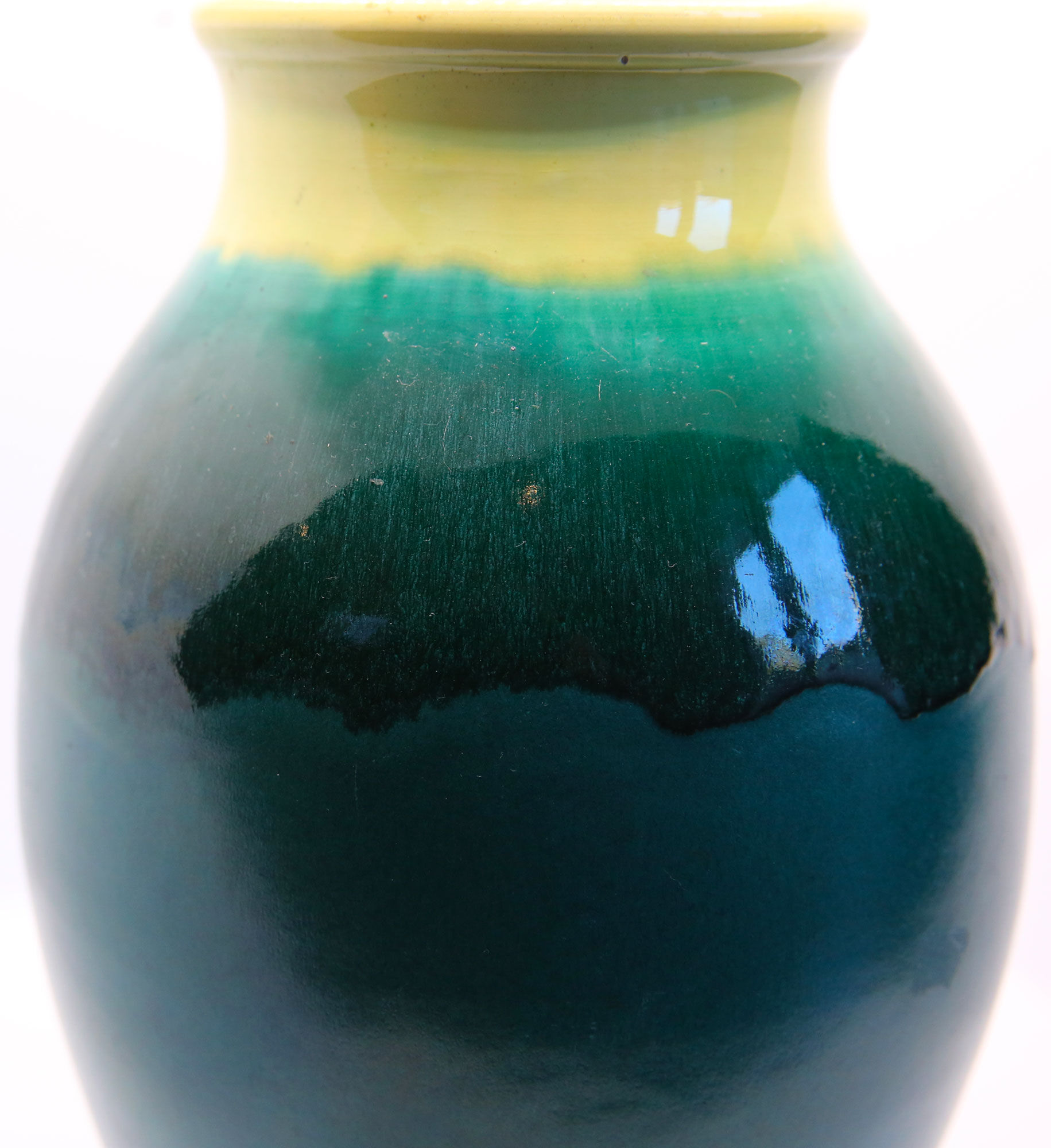 Vase XL malachite green and lemon yellow from Accolay