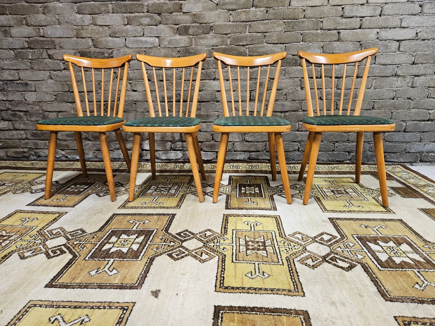 Set de 4 chaises bistrot modèle Baumann année 70'