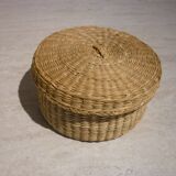 10 coasters in their wicker box