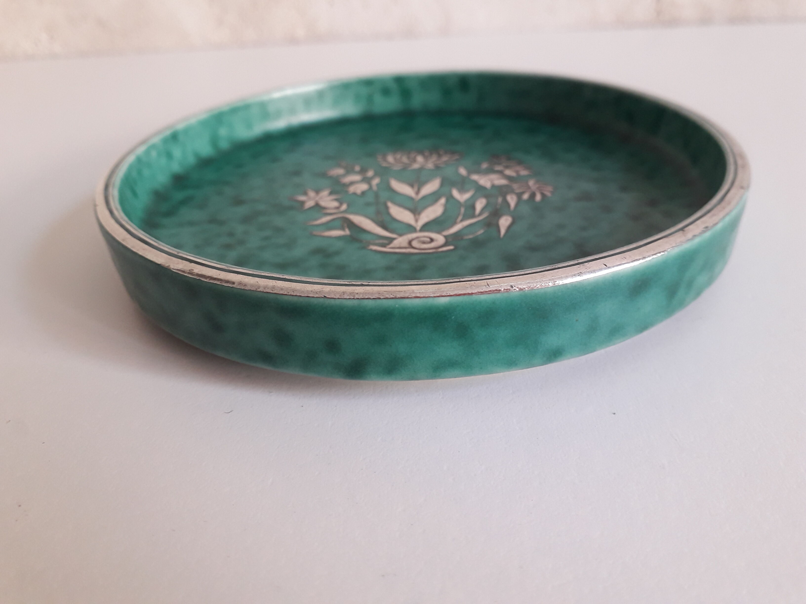 Ceramic cup or pocket tray by Wilhelm Kåge for gustavsberg Sweden