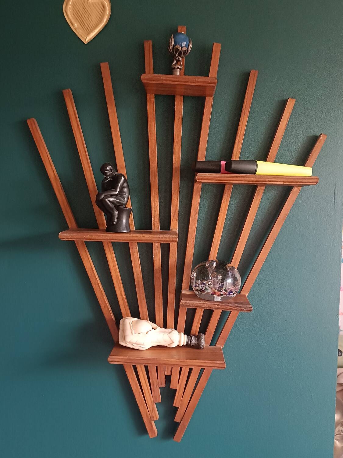 Small vintage fan shelf