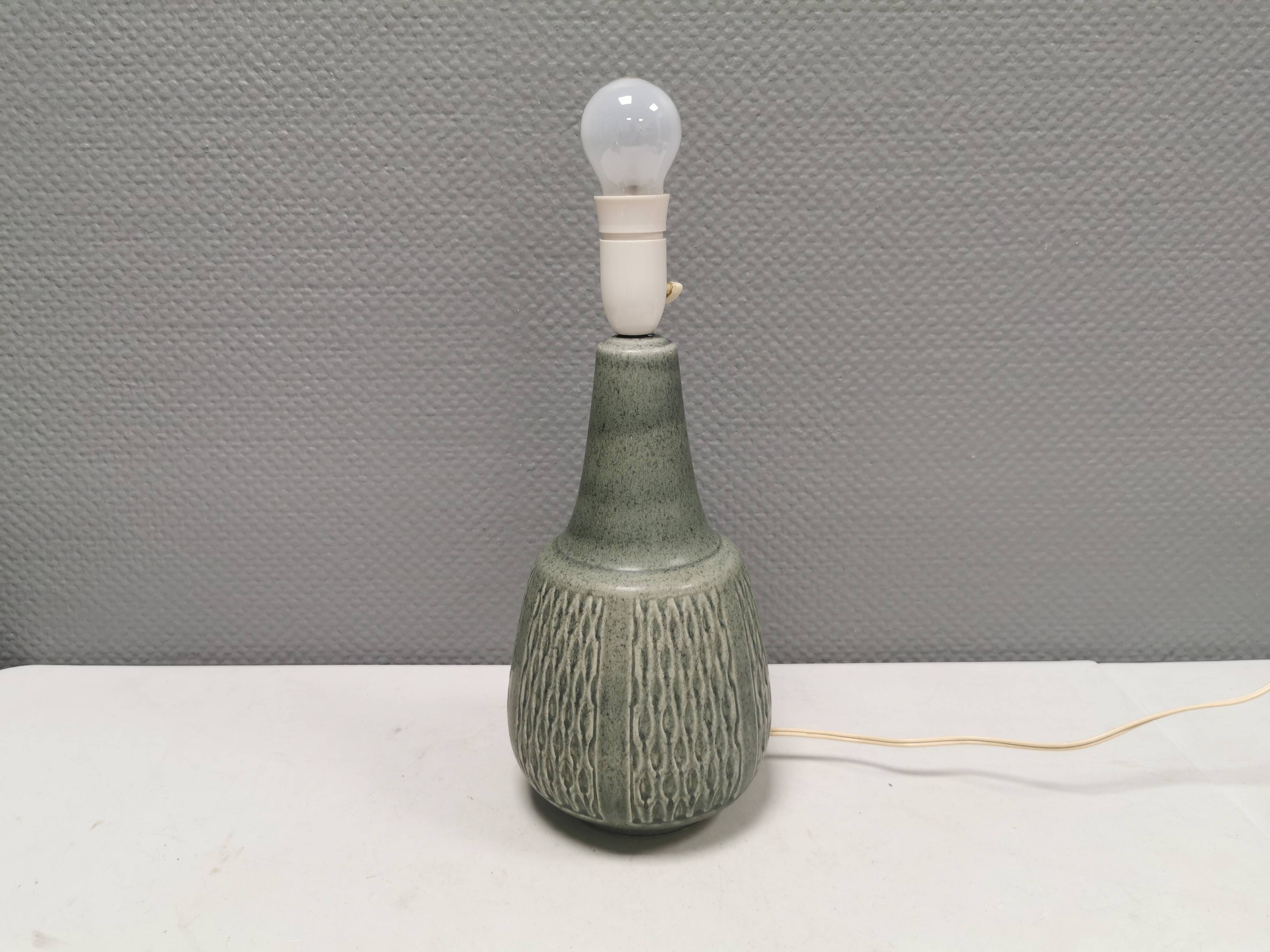 Large and beautiful table lamp in grey-green ceramic by Einar Johansen (EJ) 1970-80s.