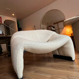 Groovy Chair by Pierre Paulin