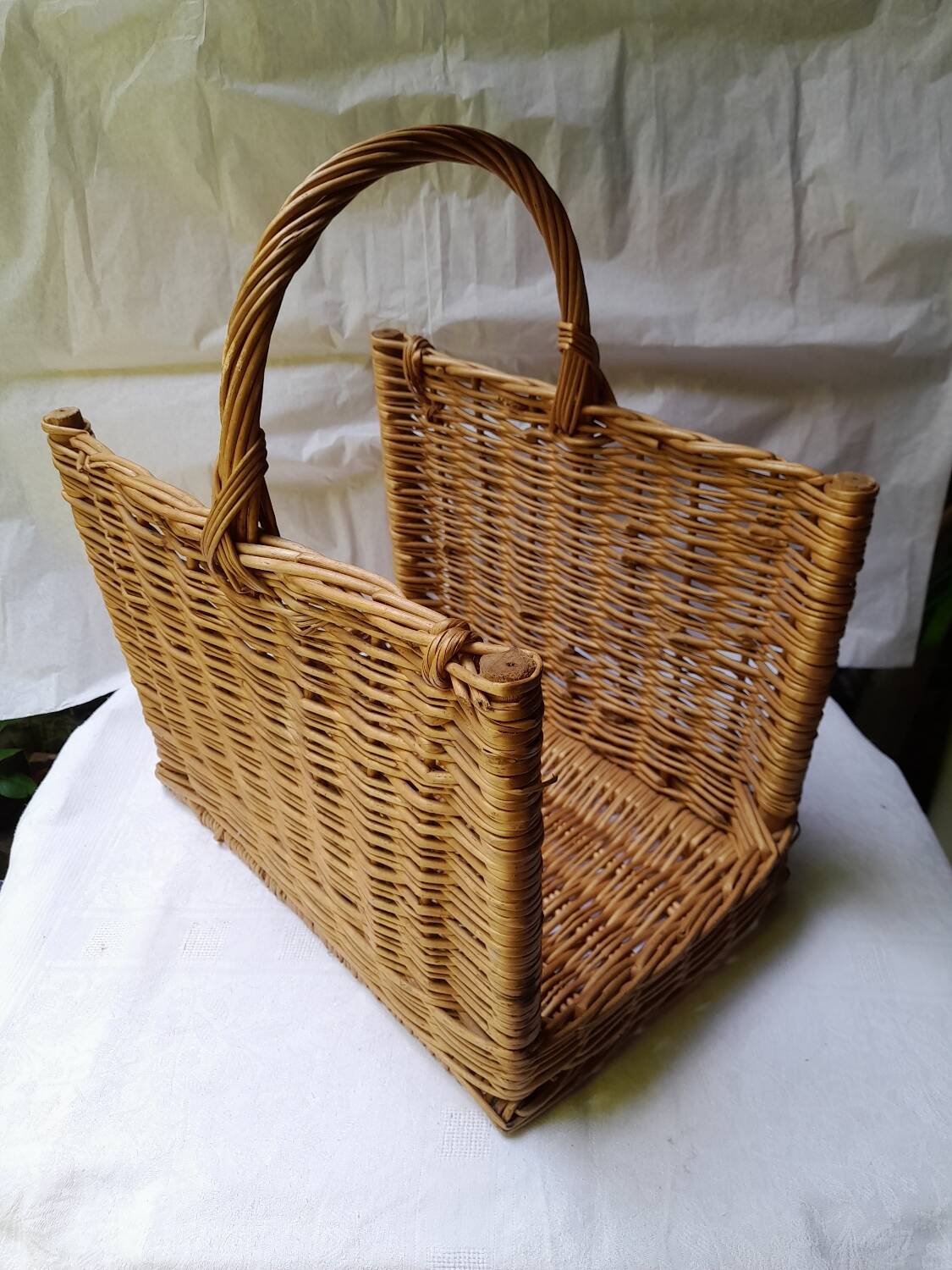 Panier rotin pour bois,niche, couture...