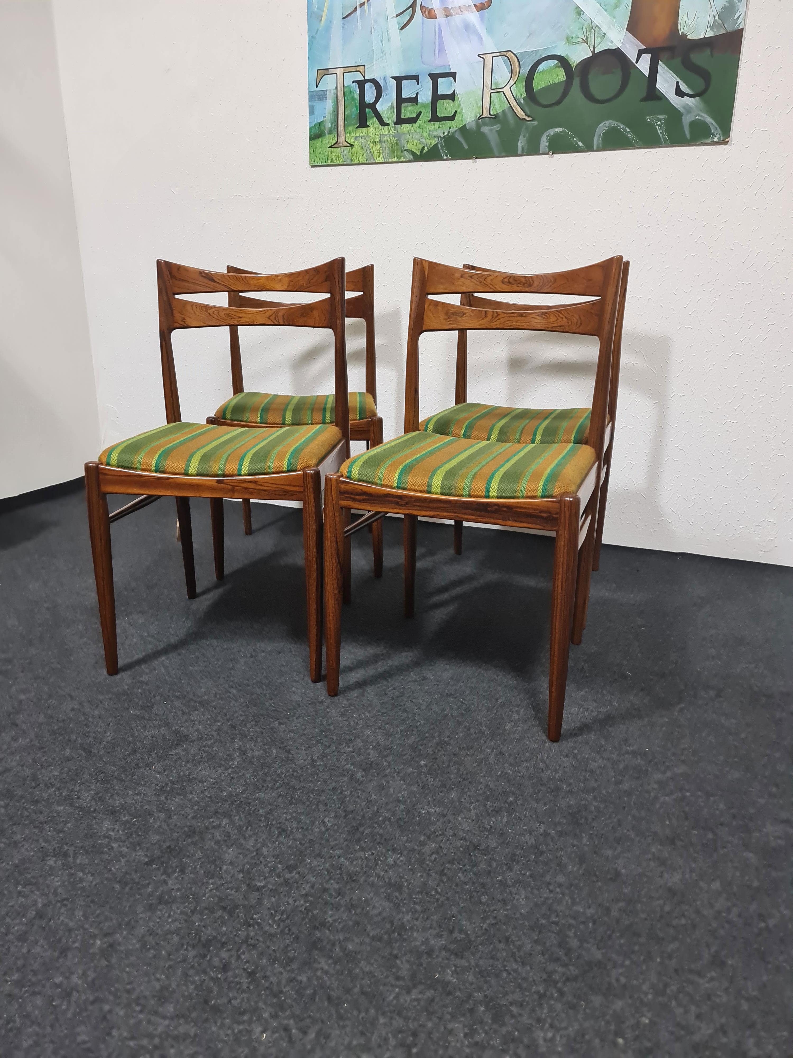 Chaises à manger en palissandre