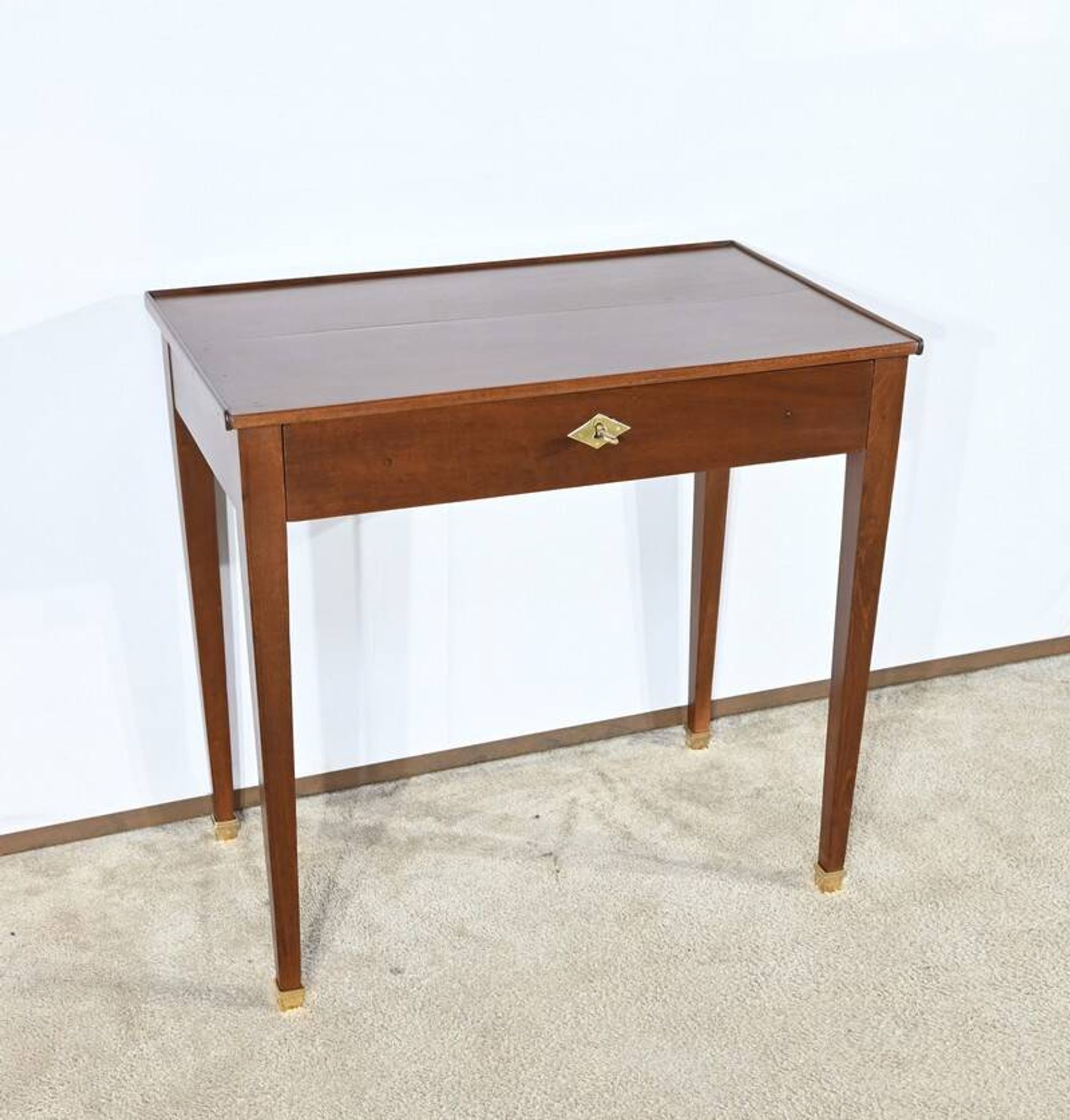 Table en acajou de Cuba, époque Directoire, début XIXème