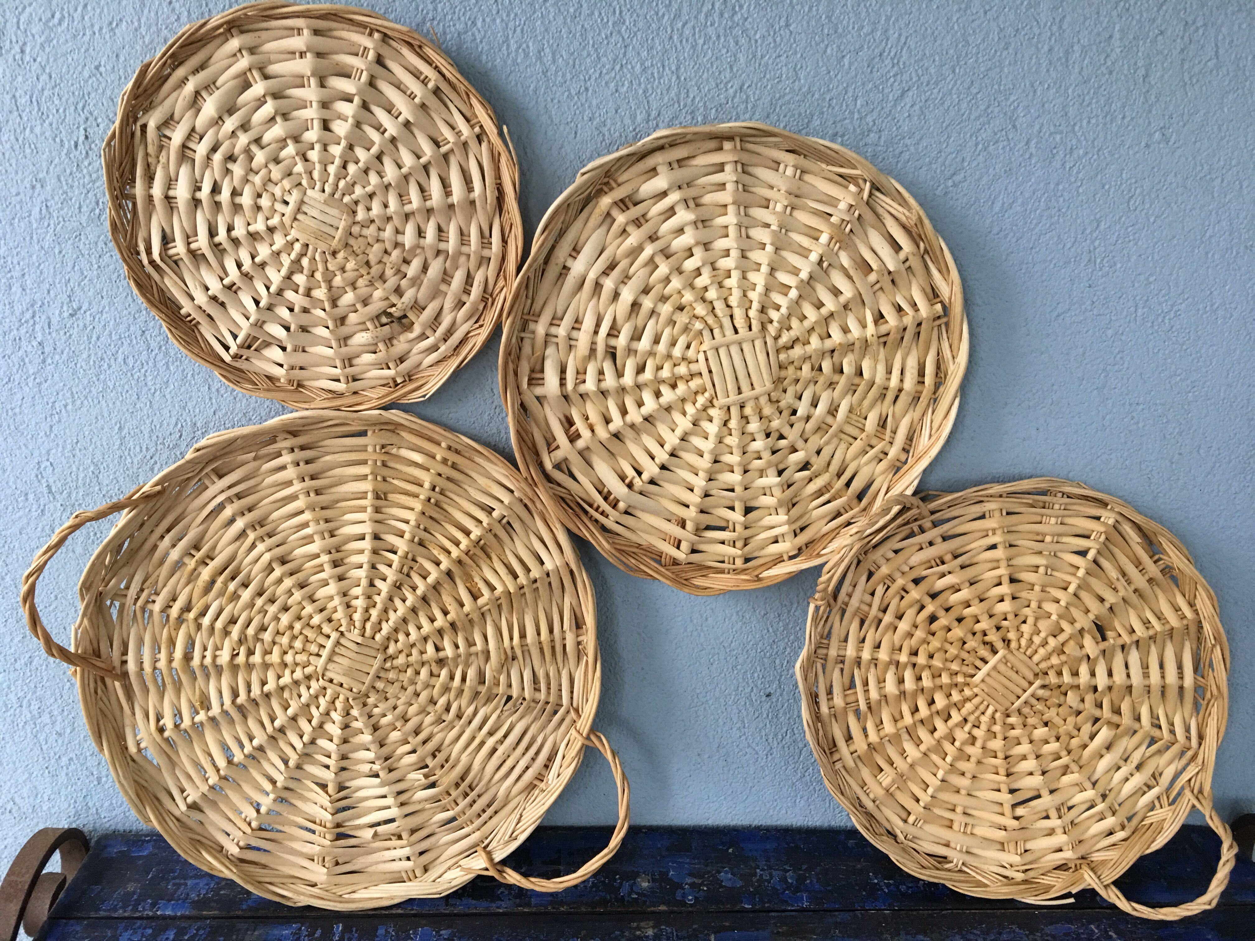 Lot de 4 plateaux rotin