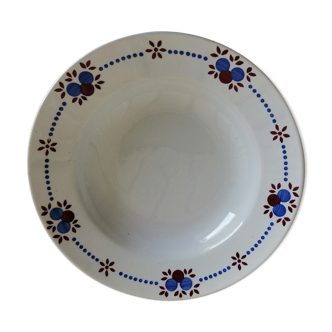 Former VF Paris soup plate