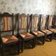 Solid chene chairs with straw seat