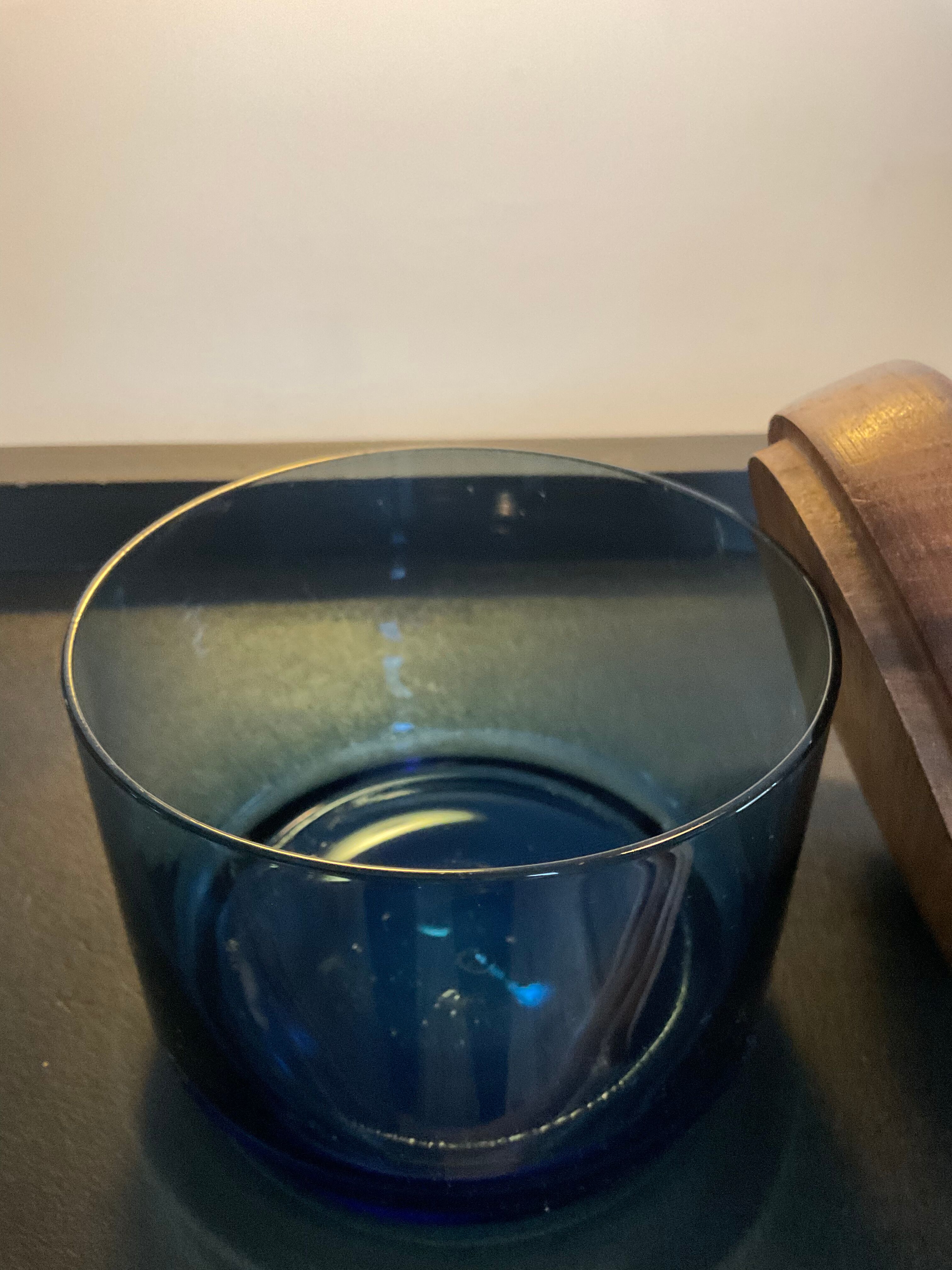 Vintage pot in blown glass and teak