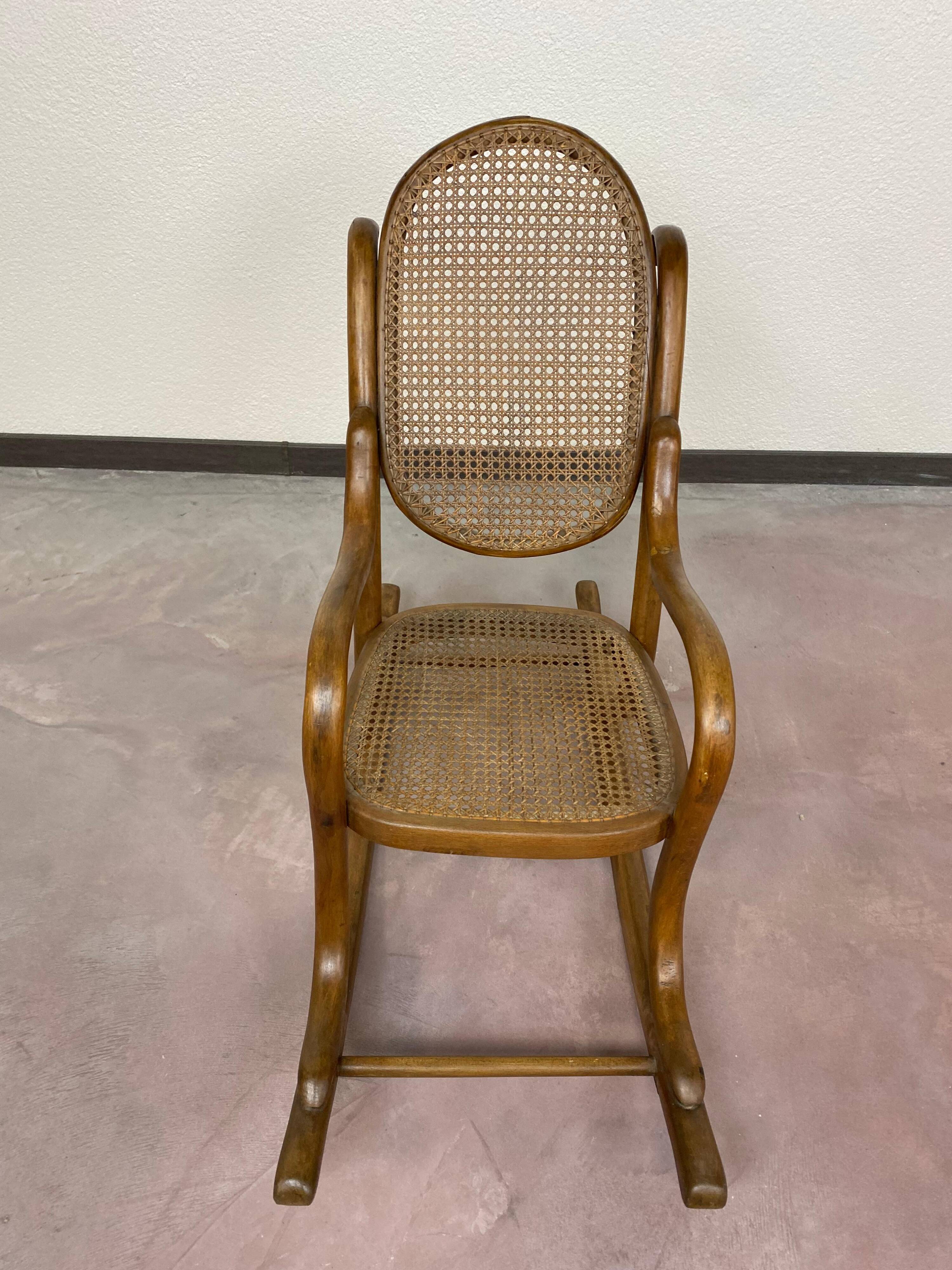 Chaise à bascule pour enfants n°2