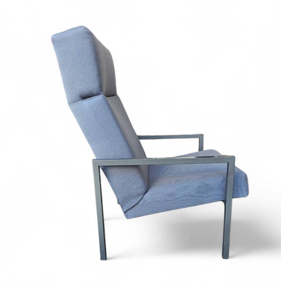 Gijs van der Sluis high back arm chair light grey