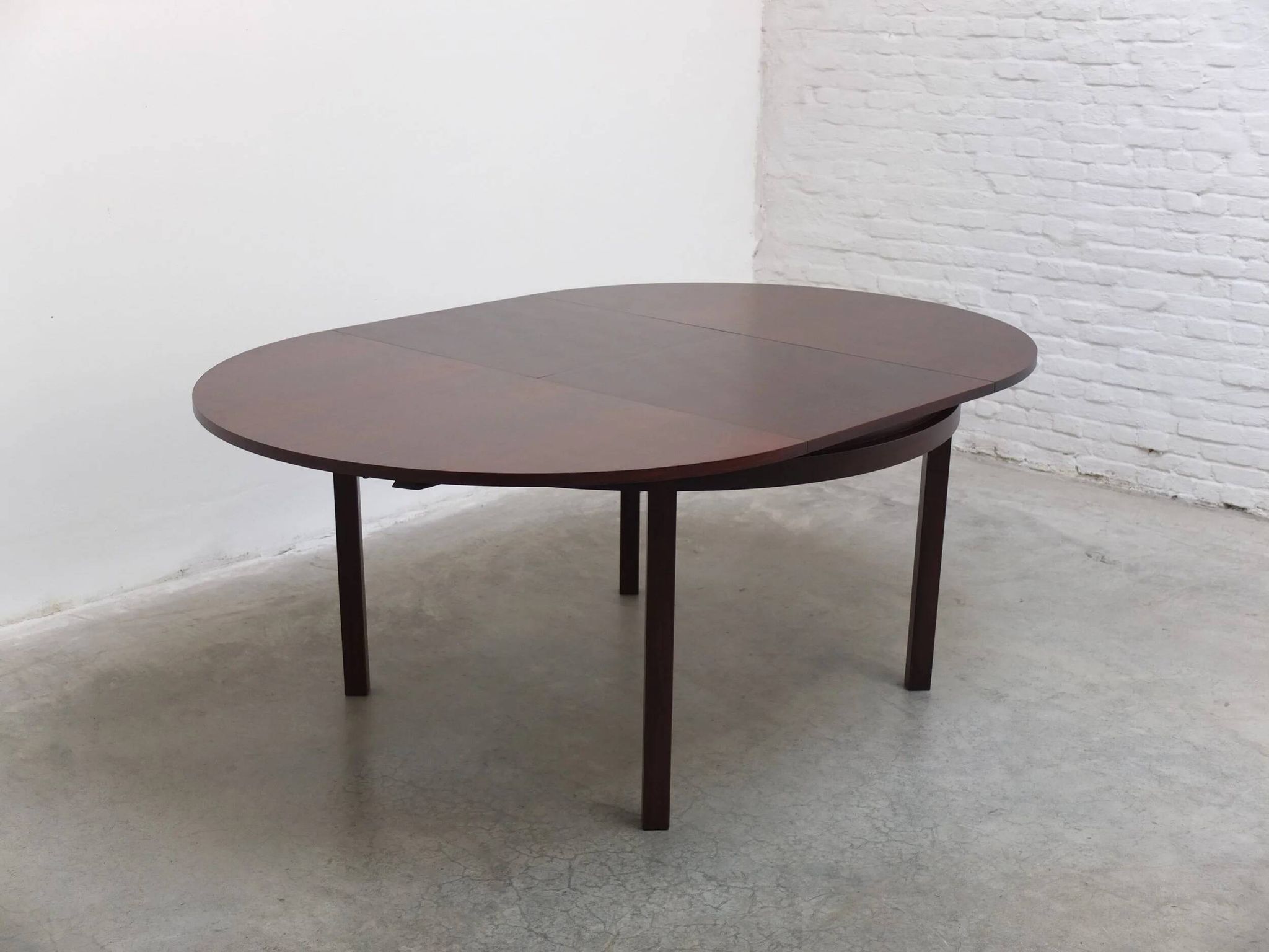 Extendable round to oval dining set by Alfred Hendrickx for Belform, 1960s.