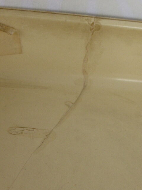 Beige vintage 1950 testut scale