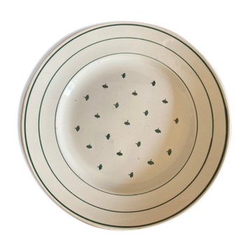 Plat en faïence de Luneville « Nemours »