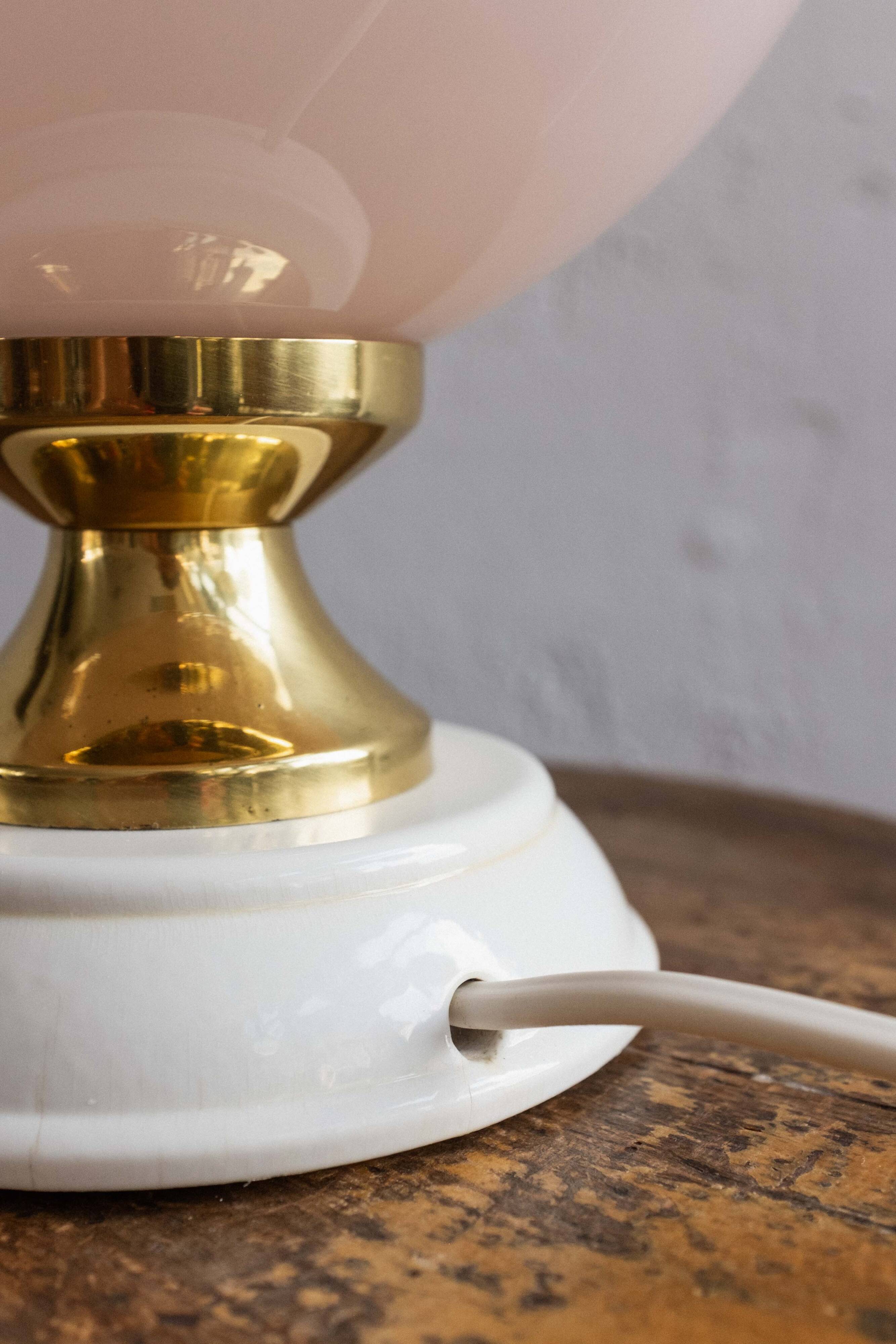 Vintage Czechoslovak Powder Pink Glass Table Lamp, 1970s