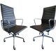 Paire noire (2) de chaises de bureau Herman Miller Original Eames EA337 à dossier haut