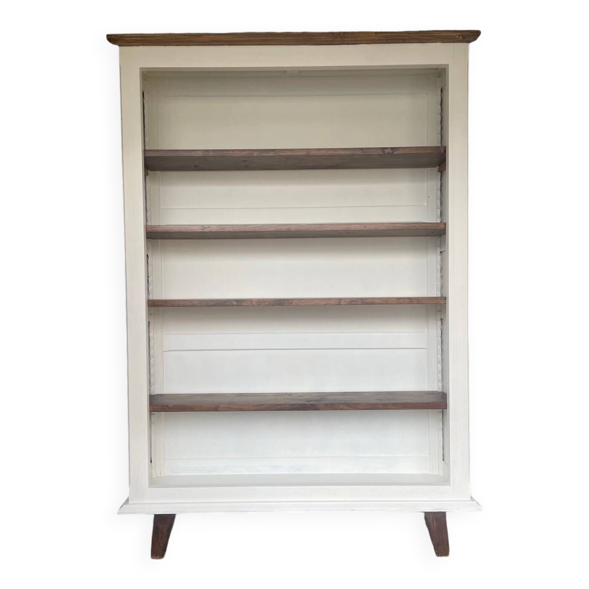 Ancienne bibliothèque restaurée.