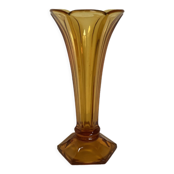 Old flower-shaped vase, moulded yellow glass, Art Deco.